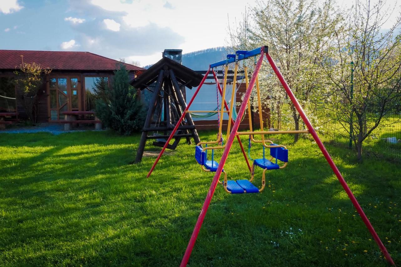 Pensiunea Riffelt Bran  Bagian luar foto